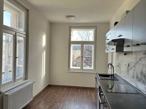 Pronájem bytu 3+1, Jablonec nad Nisou, Lidická, 101 m2