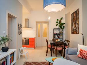 Prodej bytu 2+kk, Praha - Nusle, náměstí Generála Kutlvašra, 50 m2