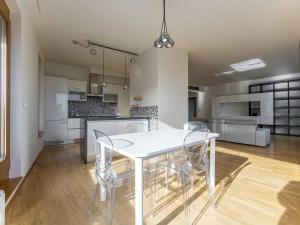 Pronájem bytu 4+kk, Praha - Veleslavín, Na okraji, 153 m2