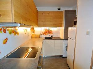 Pronájem bytu 2+kk, Praha - Háje, Janouchova, 43 m2