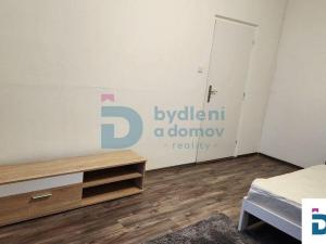 Pronájem bytu 1+1, Olomouc - Hodolany, Starého, 36 m2
