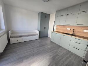 Pronájem bytu 1+kk, Moravské Budějovice, Jechova, 30 m2