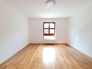 Pronájem bytu 2+kk, Praha - Dejvice, Paťanka, 60 m2