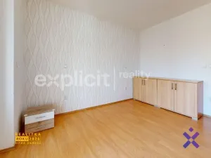 Pronájem bytu 2+kk, Kroměříž, Nitranská, 69 m2