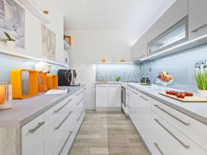 Prodej bytu 5+kk, Praha - Řepy, Španielova, 99 m2