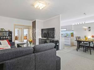 Prodej bytu 5+kk, Praha - Řepy, Španielova, 99 m2