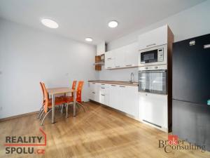 Pronájem bytu 2+kk, Chlumec nad Cidlinou - Chlumec nad Cidlinou IV, Komenského, 53 m2