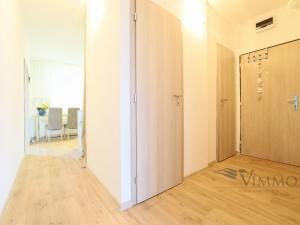 Pronájem bytu 2+1, České Budějovice, J. Opletala, 60 m2