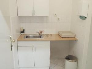 Pronájem kanceláře, Praha - Nové Město, Národní, 14 m2