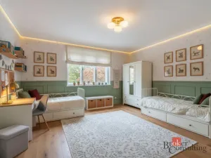 Prodej rodinného domu, Praha - Řeporyje, K Třebonicům, 240 m2