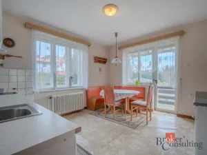 Prodej rodinného domu, Praha - Řeporyje, K Třebonicům, 240 m2