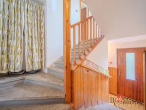 Prodej rodinného domu, Praha - Řeporyje, K Třebonicům, 240 m2