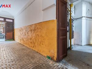 Pronájem obchodního prostoru, Praha - Žižkov, Seifertova, 90 m2