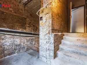 Pronájem obchodního prostoru, Praha - Žižkov, Seifertova, 100 m2