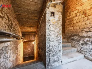 Pronájem obchodního prostoru, Praha - Žižkov, Seifertova, 100 m2