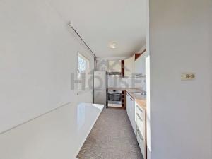 Prodej bytu 2+1, Praha - Řepy, Laudova, 42 m2