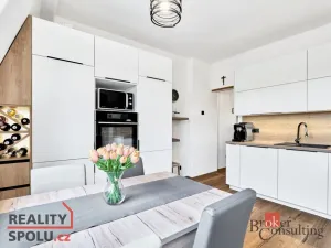 Prodej bytu 2+1, Dalovice - Všeborovice, Dolní, 62 m2