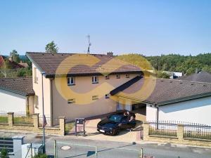 Prodej atypického bytu, Planá nad Lužnicí, Harrachova, 150 m2