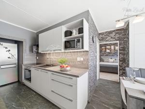 Prodej bytu 2+1, Tršice, 43 m2