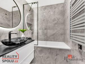 Prodej bytu 3+1, Praha - Černý Most, Kpt. Stránského, 75 m2