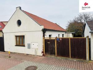 Pronájem bytu 1+1, Praha - Uhříněves, Čtyřkolská, 39 m2