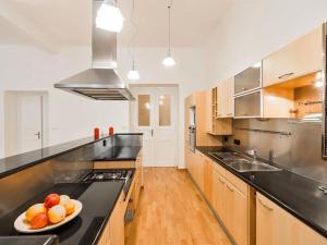 Pronájem bytu 3+1, Praha - Vinohrady, Mánesova, 118 m2