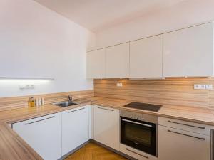 Pronájem bytu 2+kk, Praha - Staré Město, Na Perštýně, 73 m2
