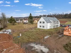 Prodej bytu 2+kk, Kunčice nad Labem, 79 m2