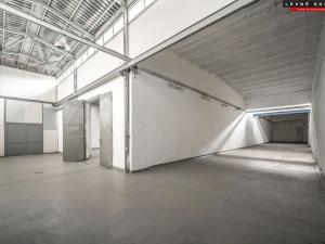 Pronájem skladu, Kolín, Ovčárecká, 2000 m2