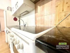 Pronájem bytu 2+kk, Zlín, Lorencova, 55 m2