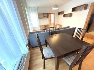 Pronájem bytu 3+kk, Praha - Košíře, Pod Kavalírkou, 70 m2