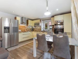 Prodej rodinného domu, Doubravčice, Českobrodská, 162 m2