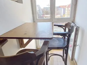 Pronájem bytu 1+1, Praha - Holešovice, Komunardů, 39 m2