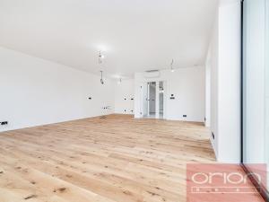 Pronájem rodinného domu, Praha - Stodůlky, Ke Koh-i-nooru, 282 m2