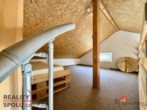 Pronájem atypického bytu, Rychnov nad Kněžnou, Na Jamách, 42 m2