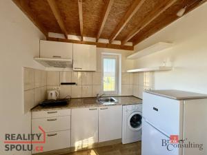 Pronájem atypického bytu, Rychnov nad Kněžnou, Na Jamách, 42 m2