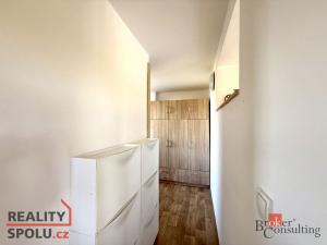 Pronájem atypického bytu, Rychnov nad Kněžnou, Na Jamách, 42 m2