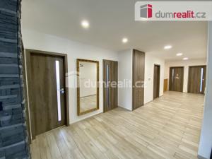 Pronájem rodinného domu, Mariánské Lázně - Hamrníky, třída Vítězství, 400 m2