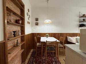 Pronájem bytu 2+1, Břidličná, 1. máje, 53 m2