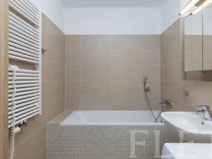 Pronájem bytu 2+kk, Praha - Jinonice, Pod stolovou horou, 57 m2