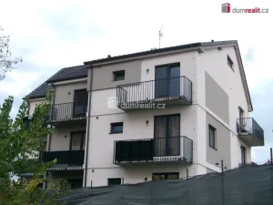Pronájem bytu 1+kk, Dobrovice, Na Hložku, 30 m2