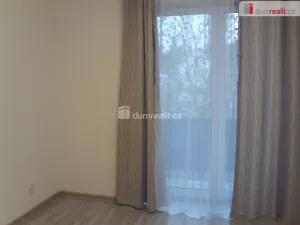 Pronájem bytu 1+kk, Dobrovice, Na Hložku, 30 m2