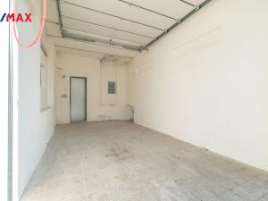 Pronájem garáže, Praha - Hloubětín, V Novém Hloubětíně, 16 m2