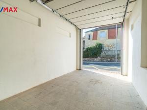 Pronájem garáže, Praha - Hloubětín, V Novém Hloubětíně, 16 m2
