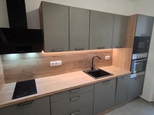 Pronájem bytu 2+1, Strakonice - Strakonice I, B. Němcové, 60 m2