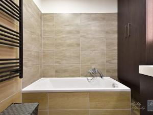 Prodej bytu 3+1, Lovosice, Žižkova, 72 m2