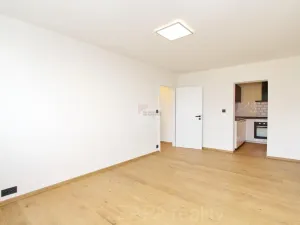 Pronájem bytu 2+kk, Praha - Bohnice, Ratibořská, 42 m2
