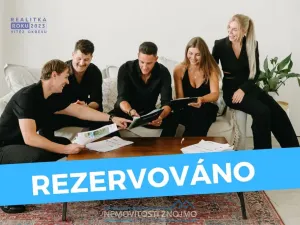 Prodej komerčního pozemku, Znojmo, Suchohrdelská, 2312 m2