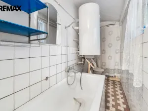 Prodej rodinného domu, Jenišovice - Odolenovice, 150 m2