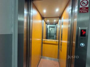 Prodej bytu 1+kk, Ústí nad Labem, Vinařská, 31 m2